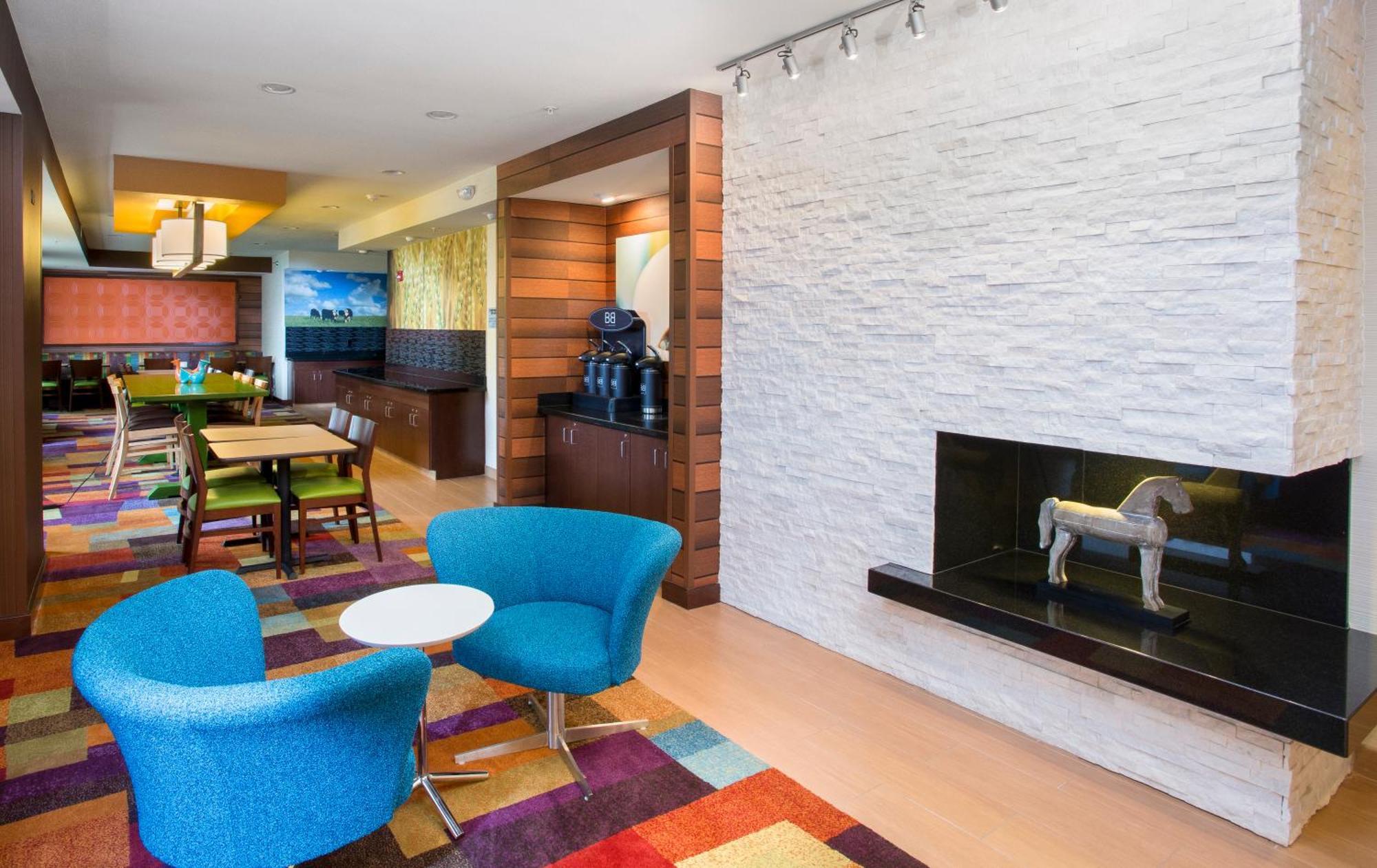 Fairfield & By Marriott 3*