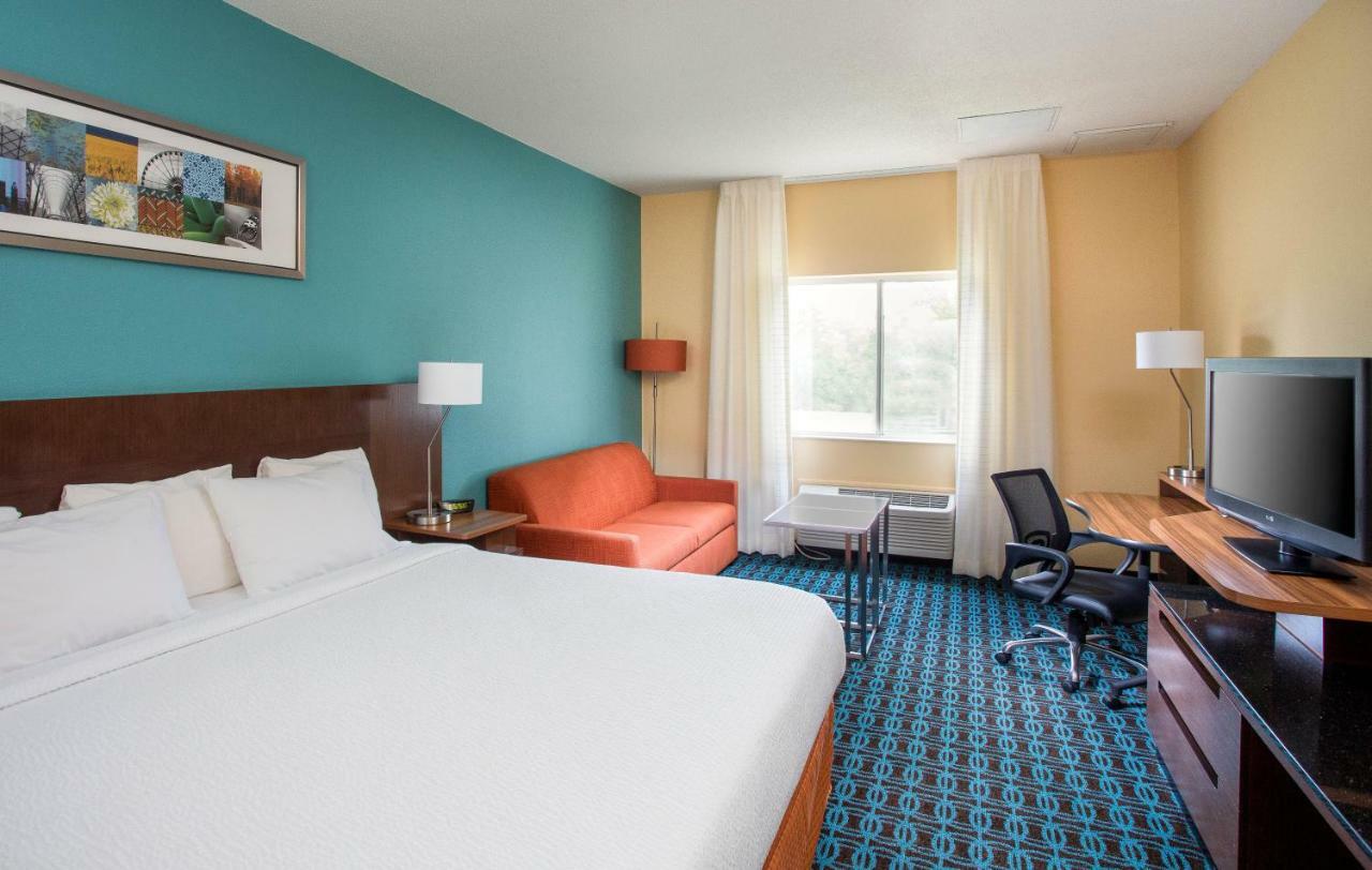 Fairfield & By Marriott